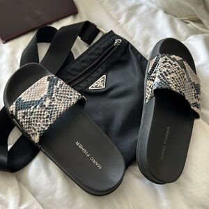 MARC FISHER SLIDE SANDAL